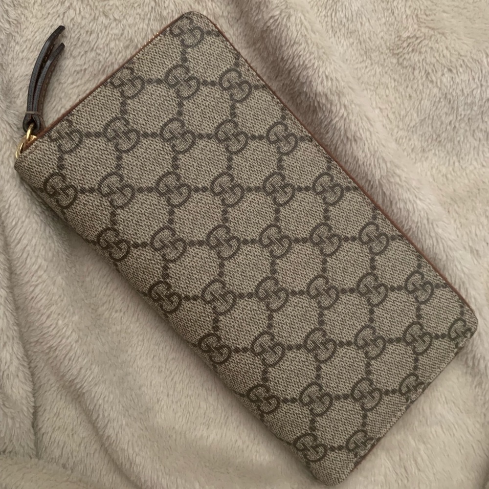 Authentic Gucci Wallet